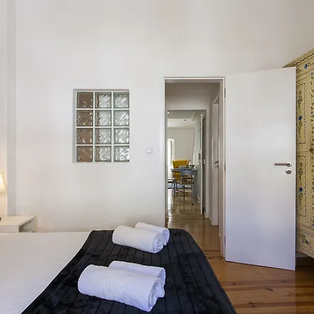 Altido Modern Cosy